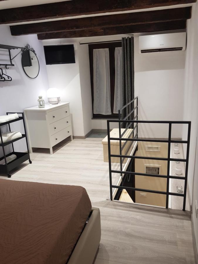 La Rosa Dei Venti " Maestrale " Appartement Palermo Buitenkant foto